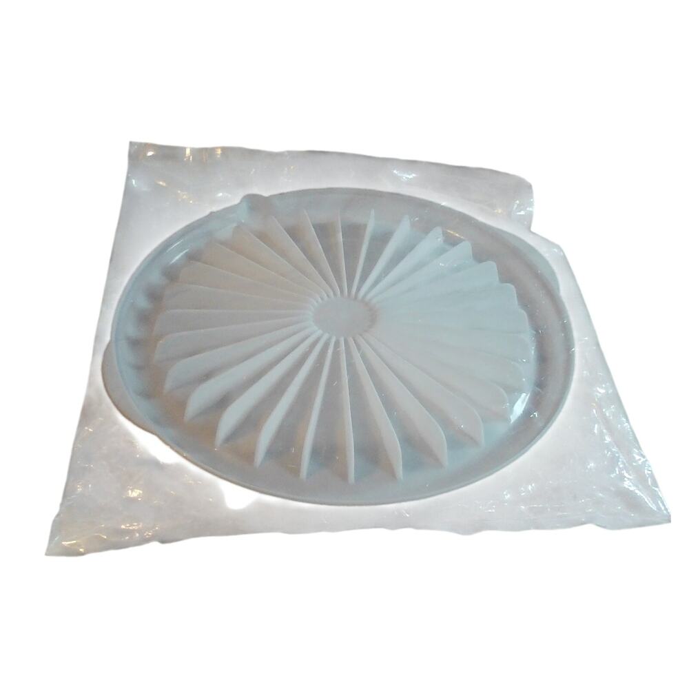 Microwave Heating Tray White NOS 10" Round